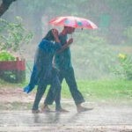 আগামী ৪৮ ঘণ্টায় দেশের তাপমাত্রা সামান্য পরিবর্তন হতে পারে।