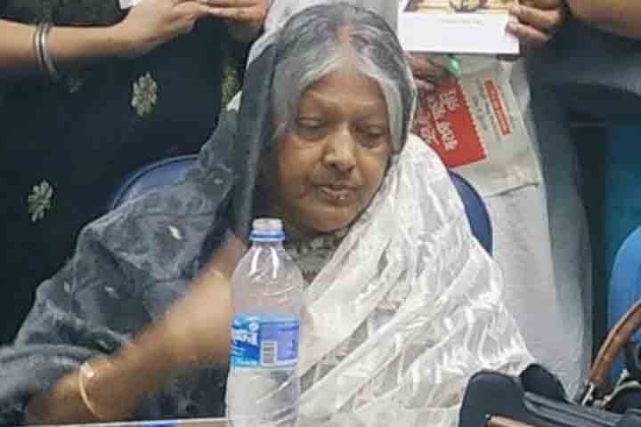 ছেলে হত্যার বিচার না হওয়ার আক্ষেপ নিয়েই মারা যান রোকেয়া আক্তার।