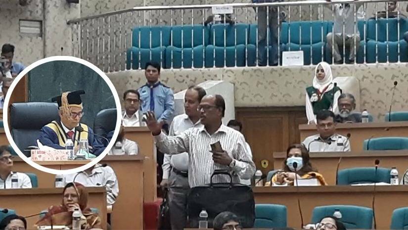 ‘গেস্টরুম কালচার’ এক্সপাঞ্জ করায় সিনেট অধিবেশন বর্জন সাদাদলের
