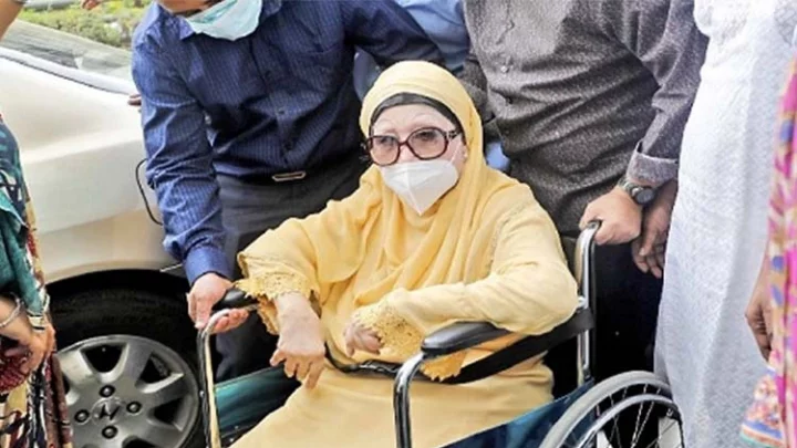 খালেদা জিয়াকে বিদেশে লিভার রিপ্লেসমেন্টের পরামর্শ চিকিৎসকদের