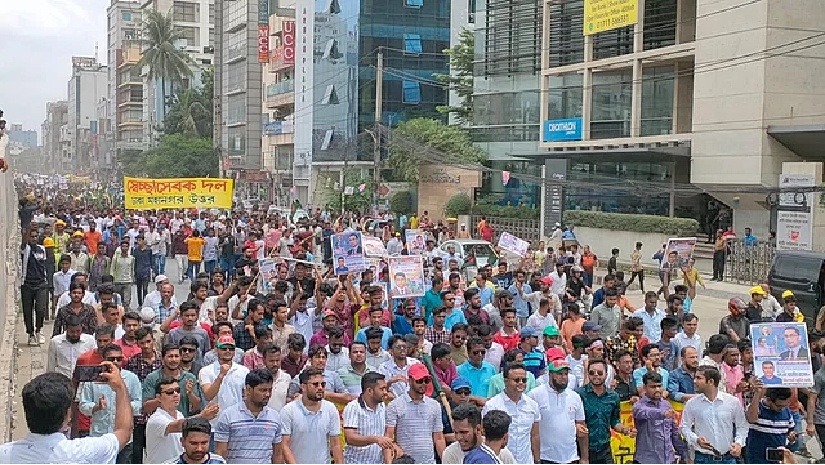 সকালেই নয়াপল্টনে জড়ো হচ্ছেন বিএনপি নেতাকর্মীরা