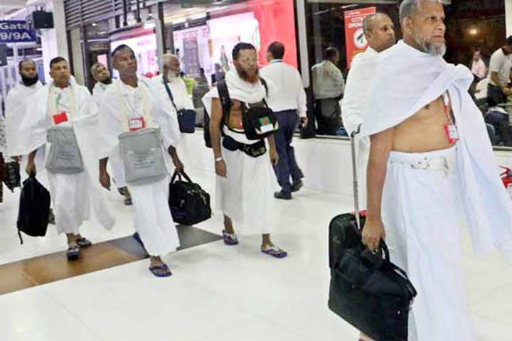 ৫৩ হাজার ৩৬৮ হাজি দেশে ফিরেছেন
