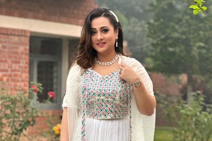 ৪২ বছরে বয়সে মা হওয়ার গুঞ্জনে পূর্ণিমা