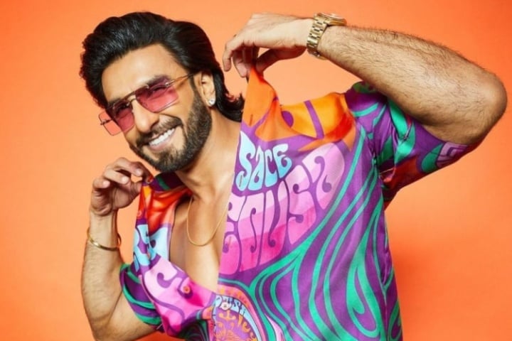 নারীদের থেকে প্রচুর প্রেমপত্র পাচ্ছেন রণবীর সিং
