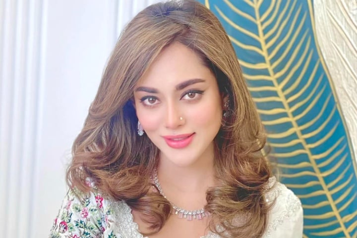 হাসপাতালে ভর্তি চিত্রনায়িকা তমা