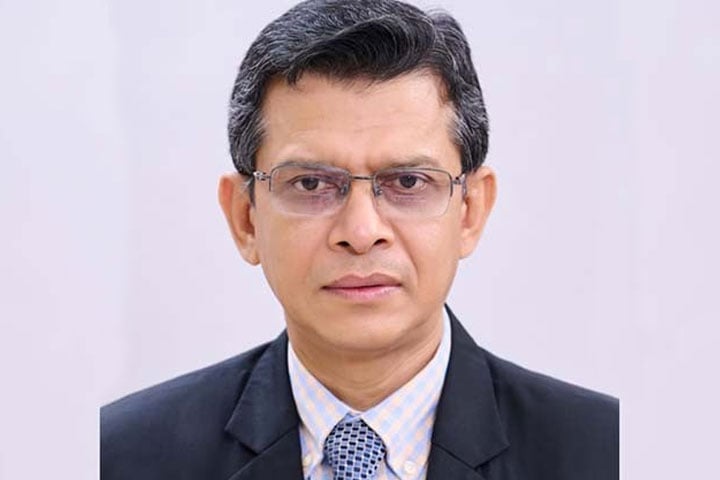 মন্ত্রিপরিষদ সচিব মাহবুব হোসেনের মেয়াদ বাড়ল