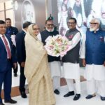 দেশে ফিরেছেন প্রধানমন্ত্রী
