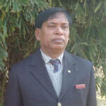 কলেজ শিক্ষককে গলা কেটে রেখে গেল দুর্বৃত্তরা