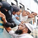 রেল, বাস ও লঞ্চ টার্মিনালে ঘরমুখো মানুষের ভিড়