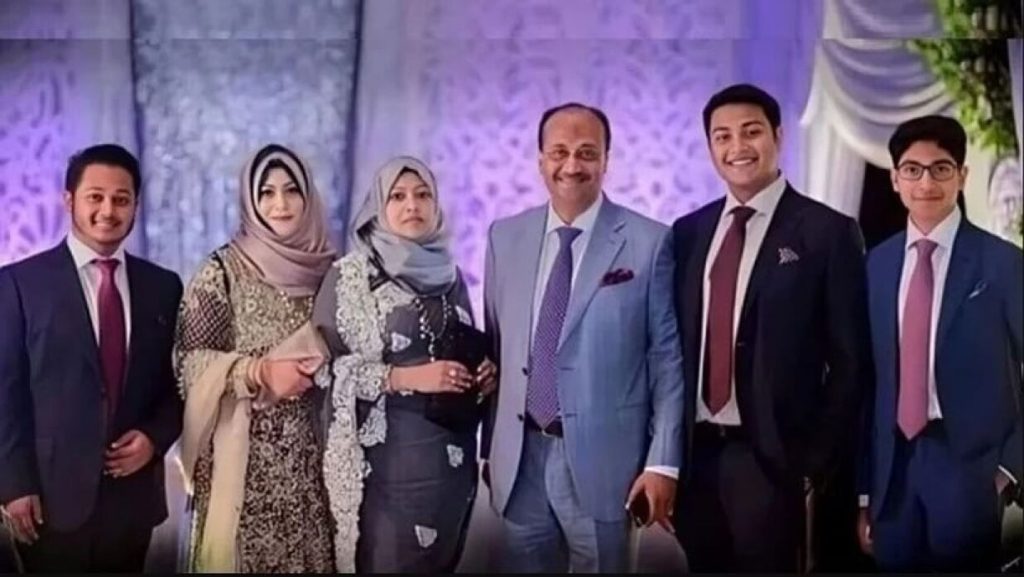 বাংলাদেশের নাগরিকত্ব ছেড়েছেন এস আলম