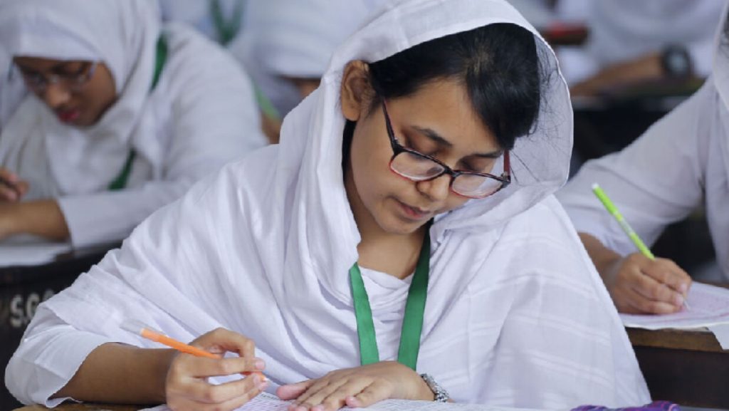 নবম শ্রেণিতে ফিরছে মানবিক, বিজ্ঞান ও বাণিজ্য বিভাগ