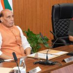 বাংলাদেশের পরিস্থিতি বিশ্লেষণ করে সেনাবাহিনীকে প্রস্তুত থাকতে বললেন ভারতীয় প্রতিরক্ষামন্ত্রী