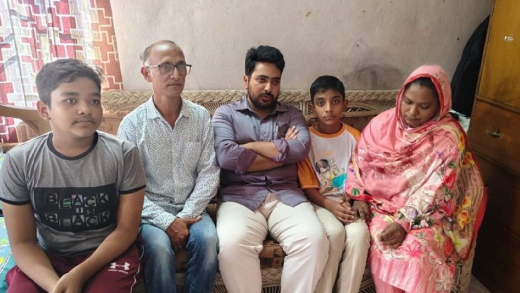 নিহত আহনাফের বাসায় উপদেষ্টা নাহিদ