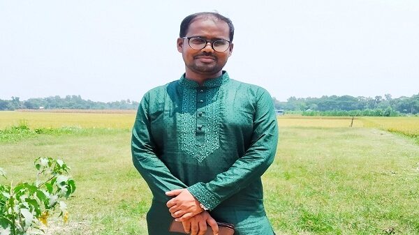 ধর্মীয় শিক্ষাই নৈতিকতার অবক্ষয় থেকে মুক্তি দেয়।