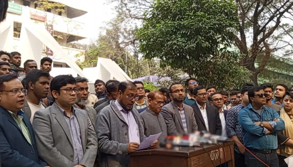 শিক্ষার্থীদের পাশে থাকবে জবি শিক্ষক সমিতি
